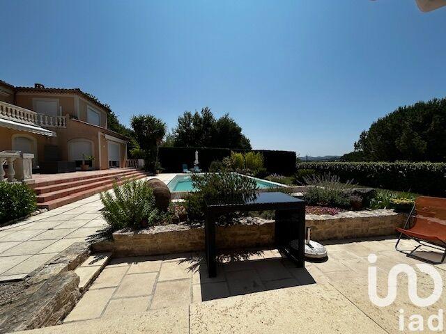 Maison - 187 m² - 5 pièces