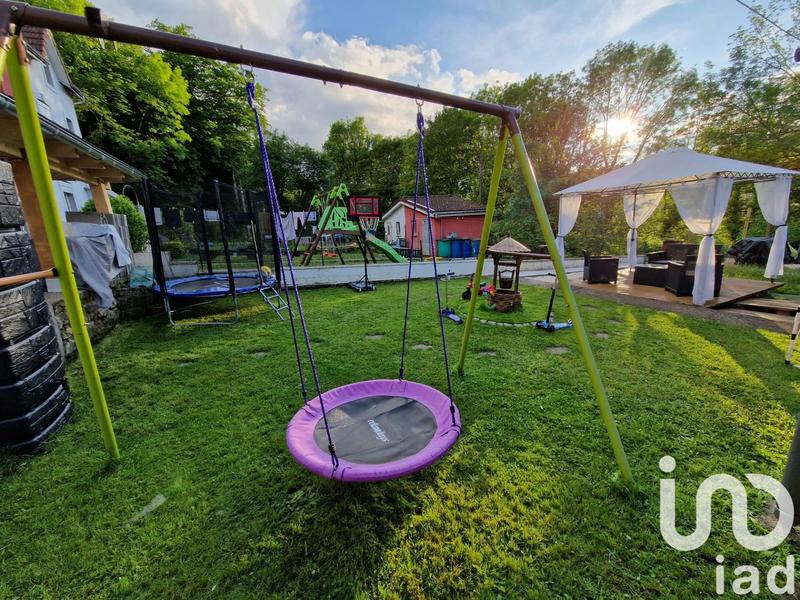 Maison - 105 m² - 4 pièces