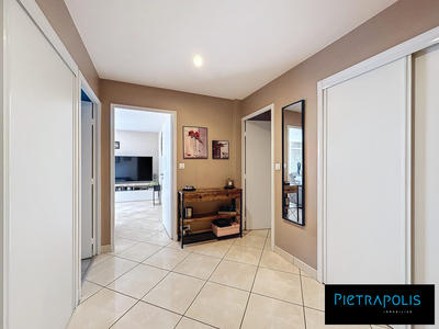 Appartement - 82 m² - 4 pièces