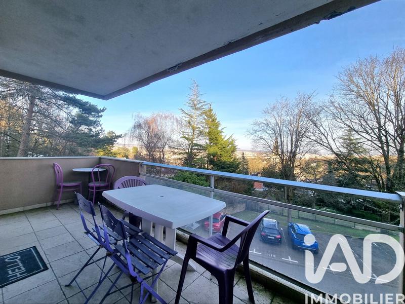 Appartement - 80 m² - 3 pièces