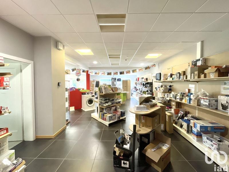 Local commercial - 254 m²