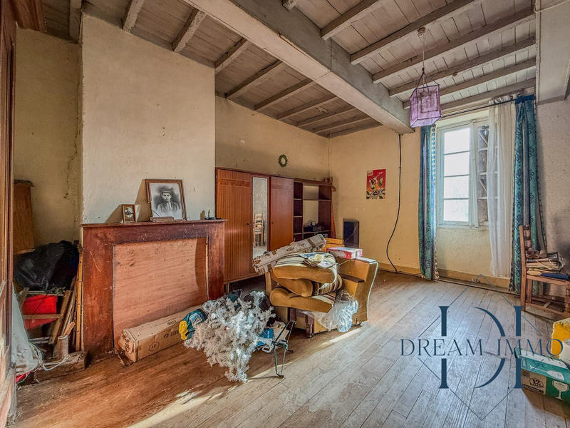 Maison - 166 m² - 6 pièces