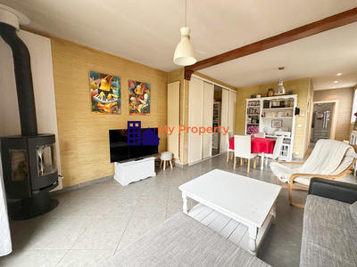 Maison - 75 m² - 5 pièces