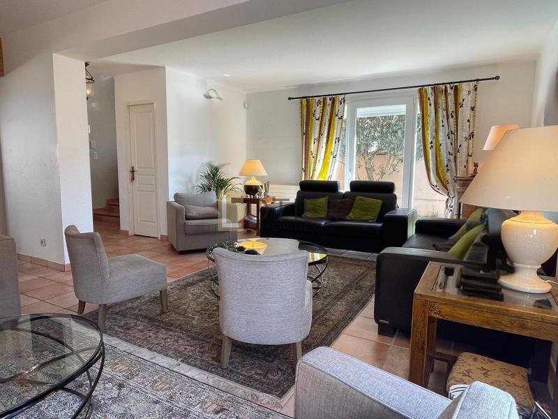 Maison - 129 m² - 5 pièces