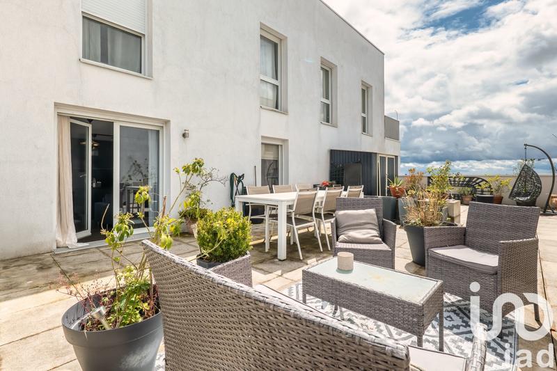 Appartement - 86 m² - 4 pièces