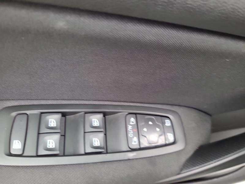 Renault Mégane IV Berline Blue dCi 115 Edc - 21n Business