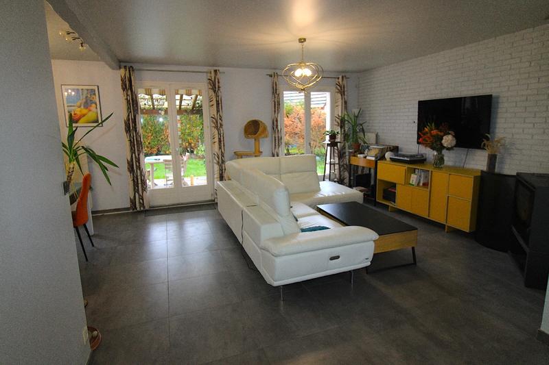 Maison - 127 m² - 7 pièces