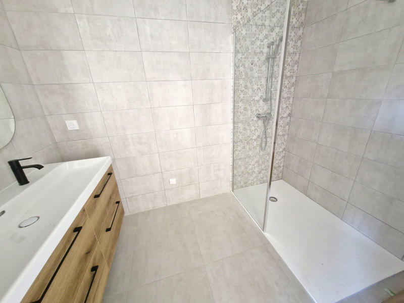 Maison - 110 m² - 6 pièces