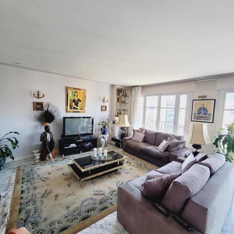 Appartement - 98 m² - 4 pièces