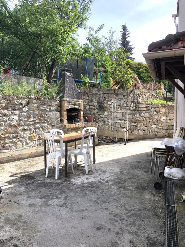 Maison traditionnelle - 115 m² - 6 pièces