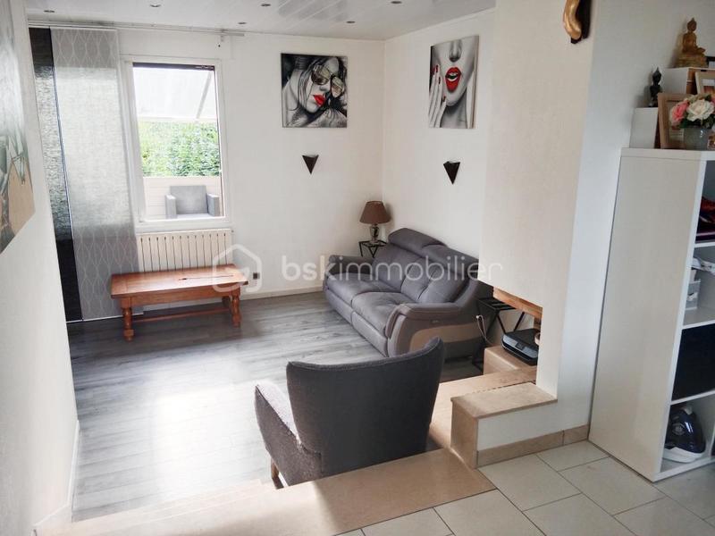 Maison - 229 m² - 6 pièces