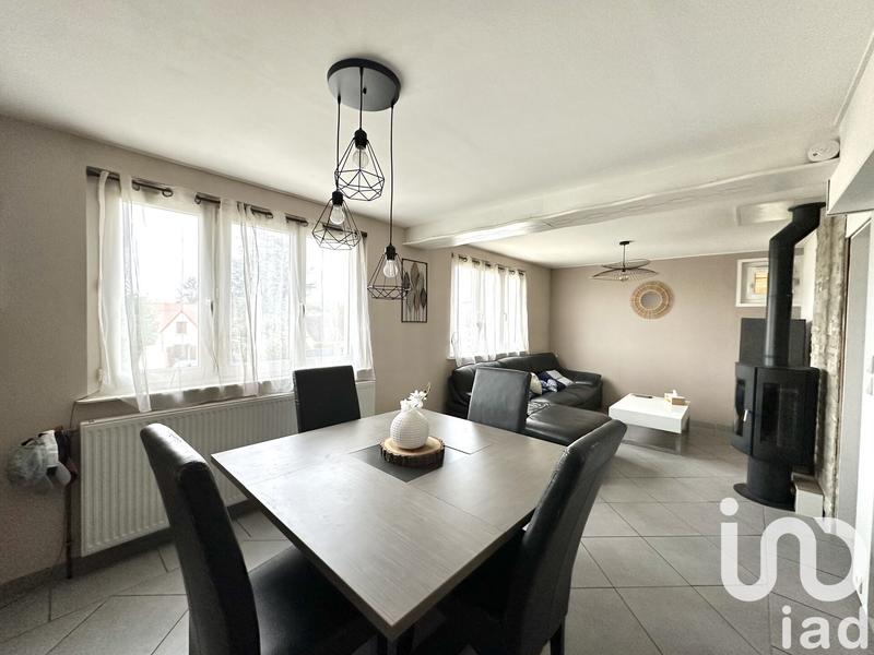 Maison - 92 m² - 5 pièces