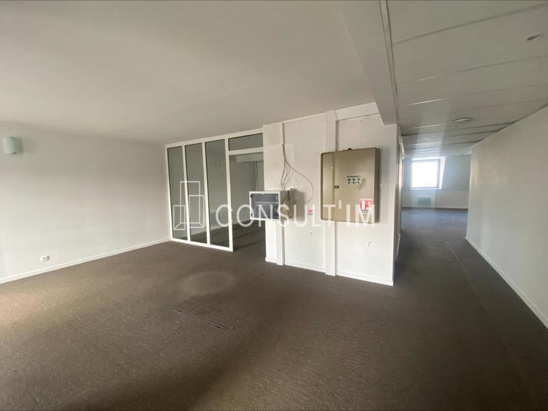 Bureau - 136 m²
