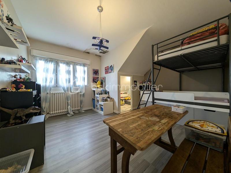 Maison - 132 m² - 7 pièces