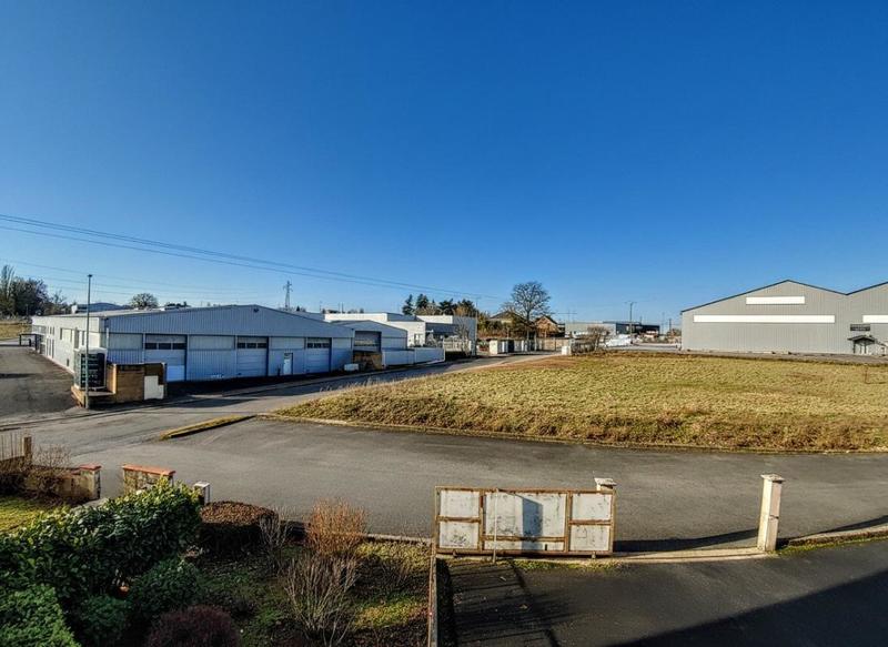 Maison - 500 m² - 10 pièces