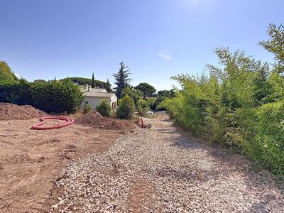 Terrain - 798 m²