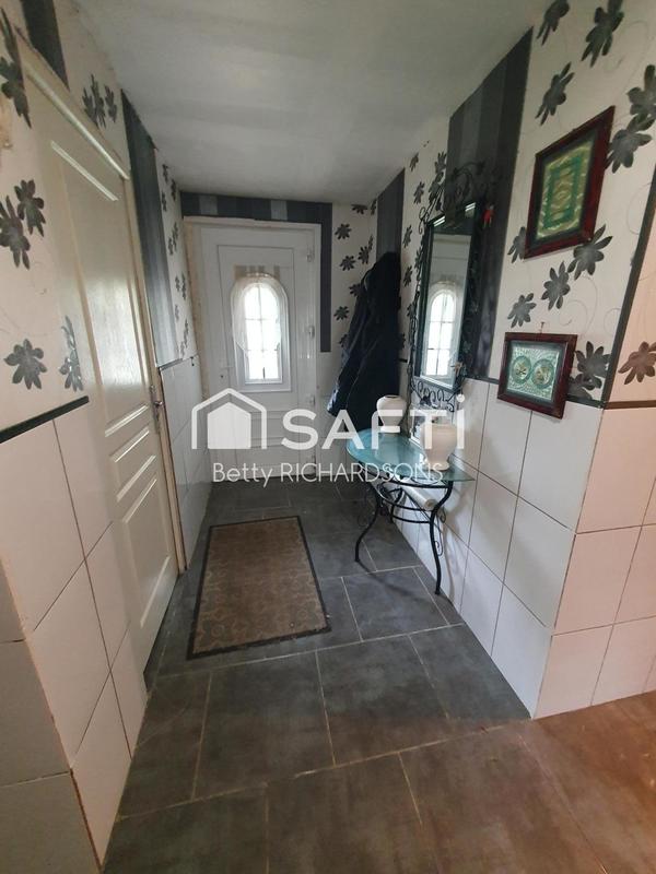 Maison - 200 m² - 11 pièces