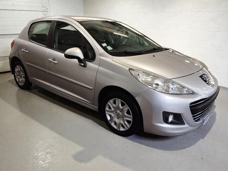 Peugeot 207 1.6 Vti 120 Premium 5p