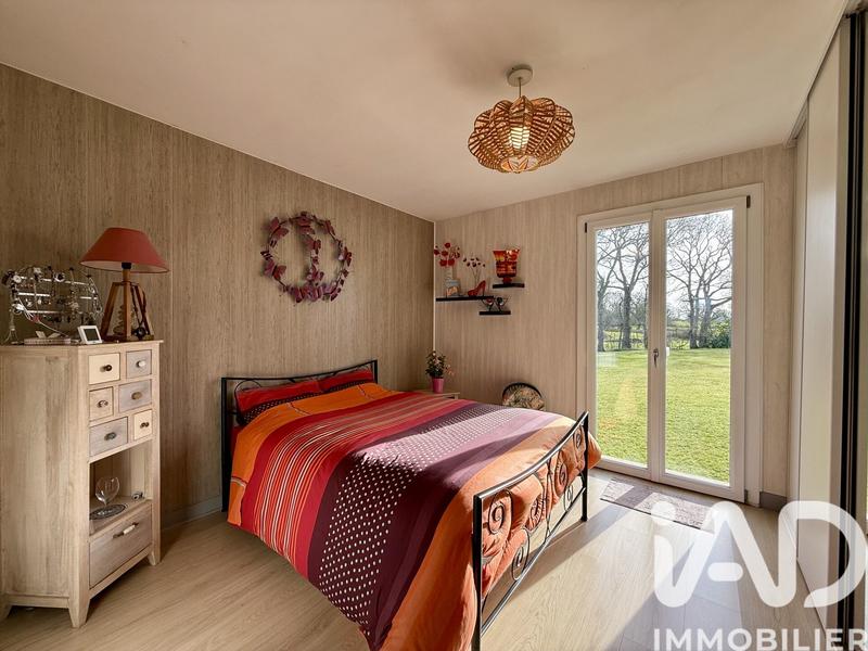 Maison - 104 m² - 4 pièces