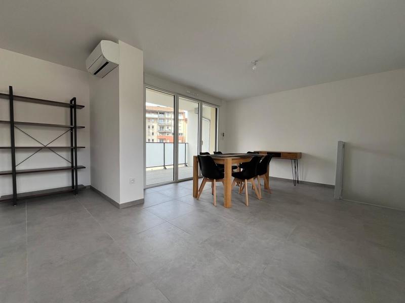 Appartement - 114 m² - 4 pièces