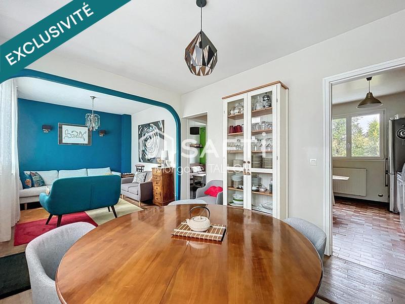 Maison - 96 m² - 5 pièces