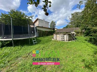 Maison - 140 m² - 6 pièces