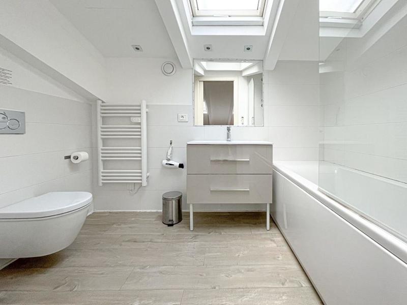 Appartement - 96 m² - 3 pièces