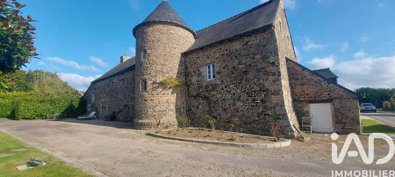 Maison - 392 m² - 15 pièces