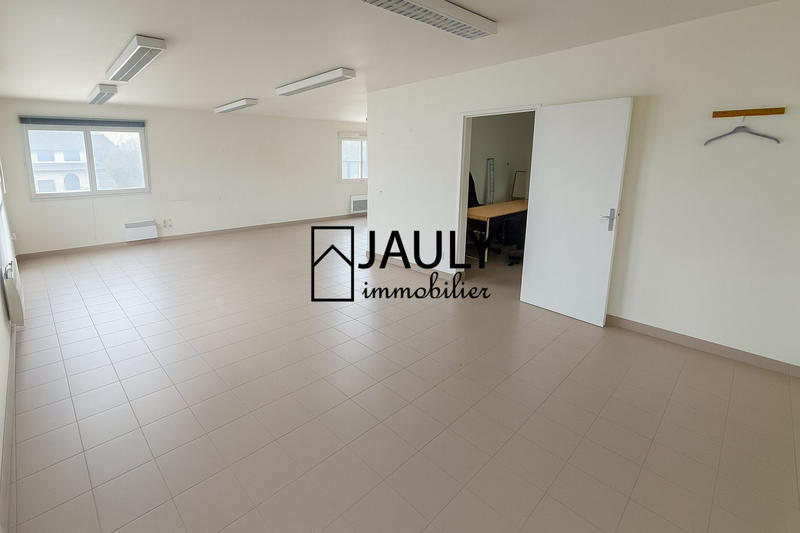 Local d'activités - 1 200 m²