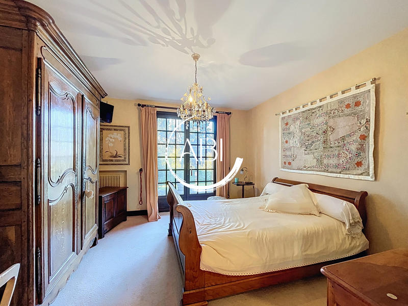 Maison ancienne - 140 m² - 6 pièces