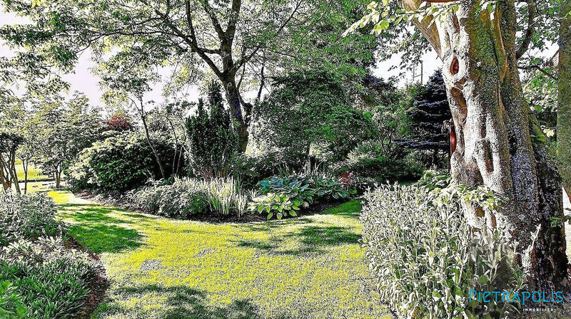 Maison ancienne - 278 m² - 9 pièces