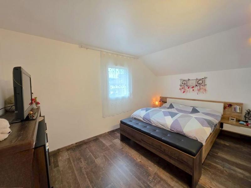 Maison traditionnelle - 87 m² - 4 pièces