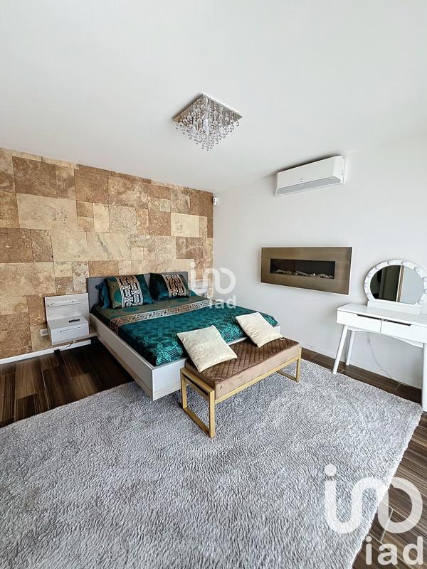 Maison - 146 m² - 6 pièces