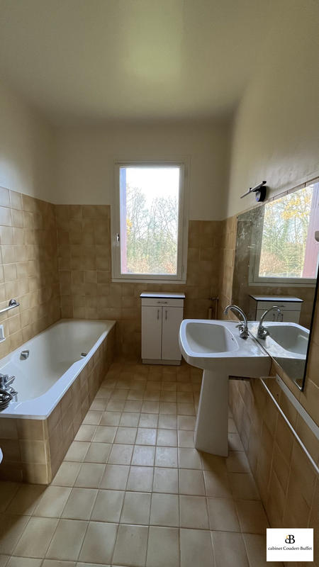 Maison - 83 m² - 4 pièces