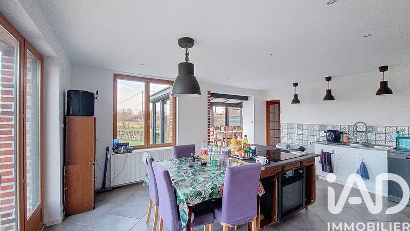 Maison - 196 m² - 7 pièces