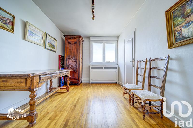 Appartement - 146 m² - 7 pièces