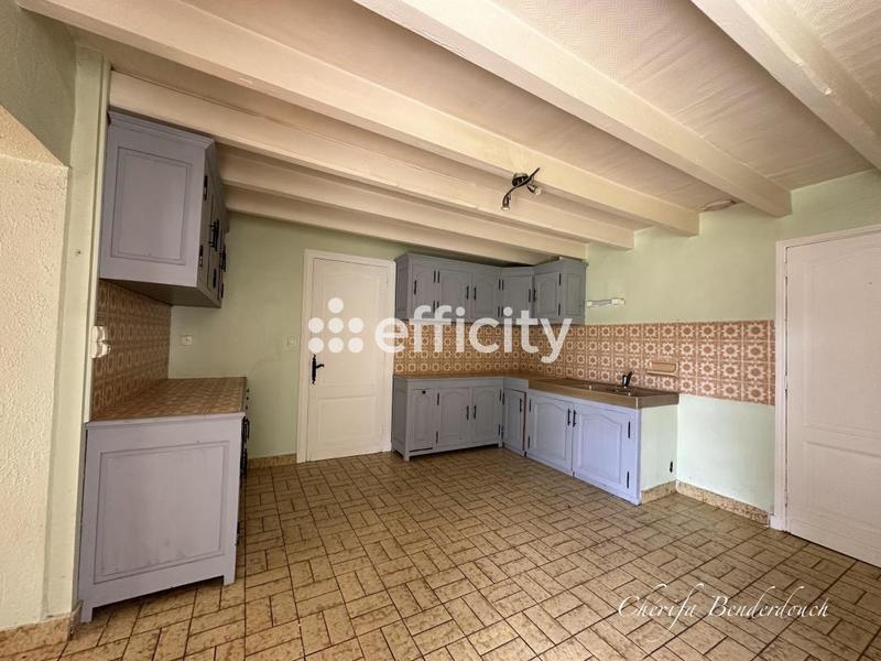 Maison en pierre - 147 m² - 8 pièces