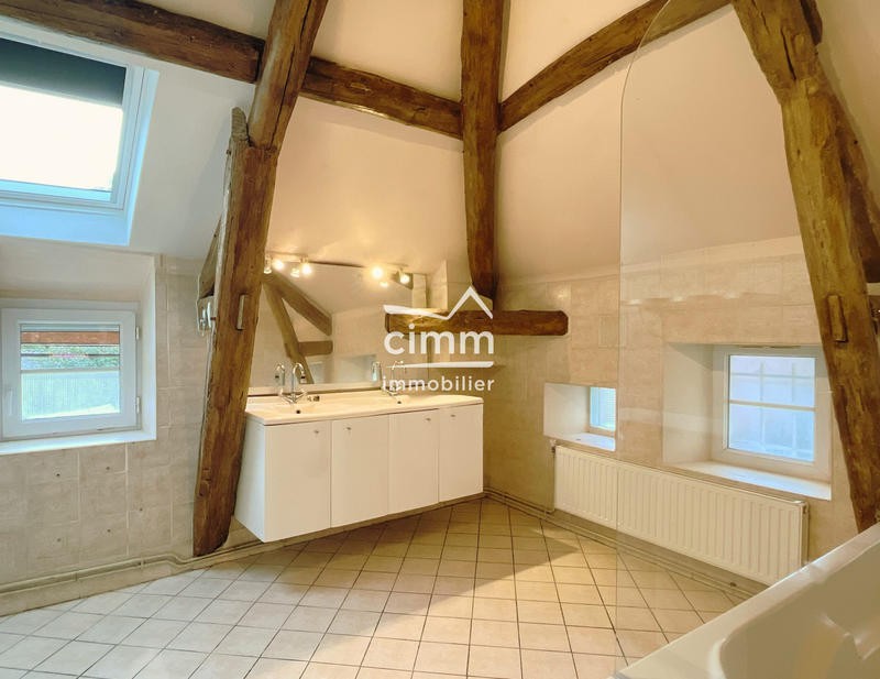 Maison - 169 m² - 4 pièces