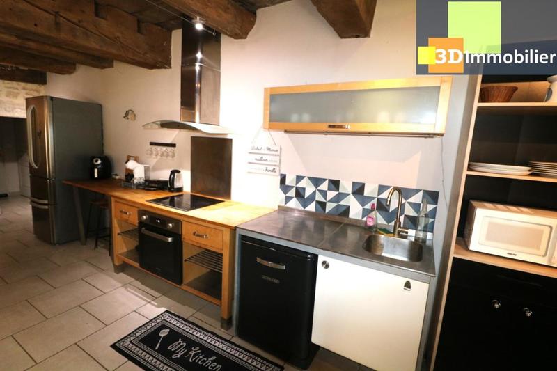 Services - 250 m² - 8 pièces