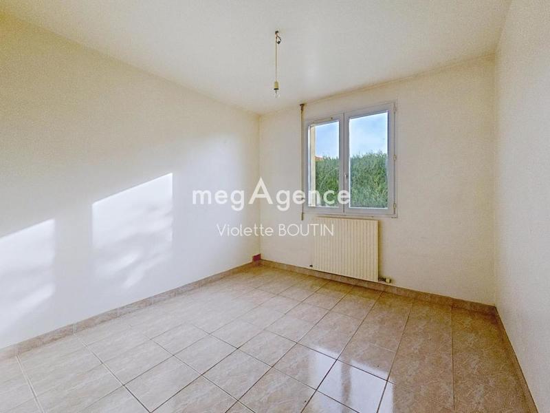 Maison traditionnelle - 99 m² - 4 pièces