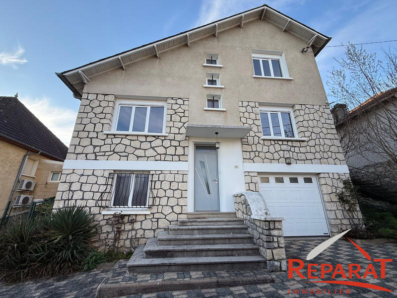 Maison - 101 m² - 5 pièces