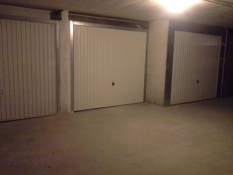 Parking / Garage - 24 m²