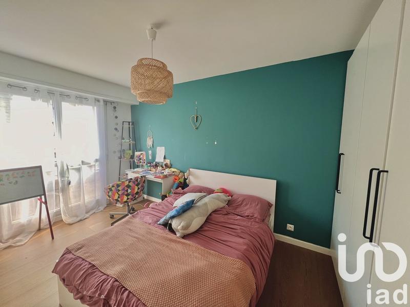 Appartement - 99 m² - 4 pièces