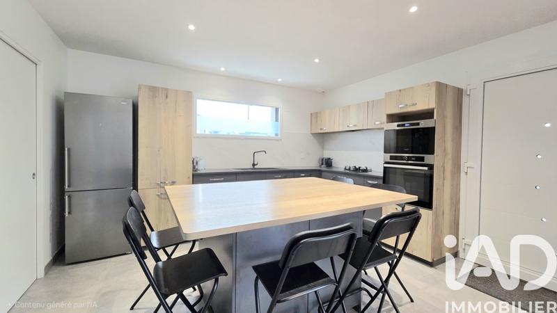 Maison - 105 m² - 5 pièces