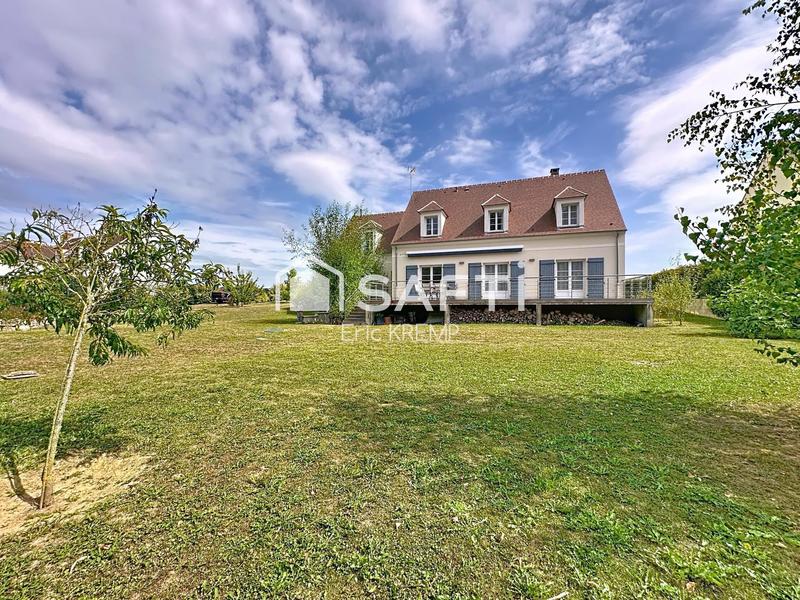 Maison - 230 m² - 7 pièces