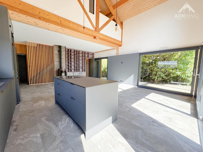 Maison - 135 m² - 5 pièces