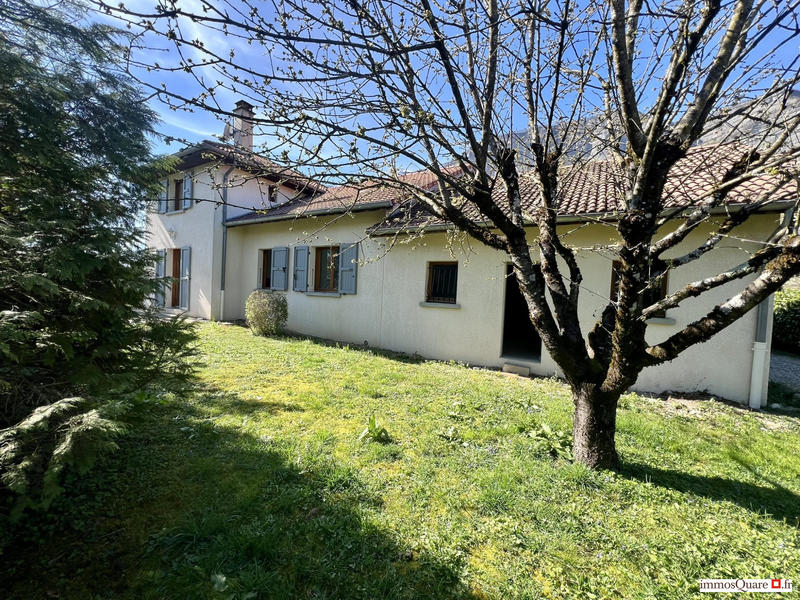 Maison contemporaine - 120 m² - 4 pièces