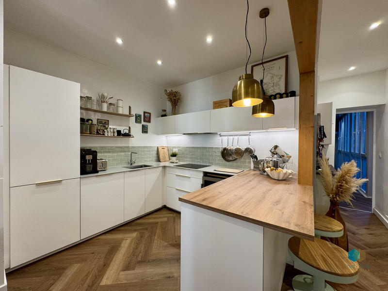 Appartement - 84 m² - 3 pièces