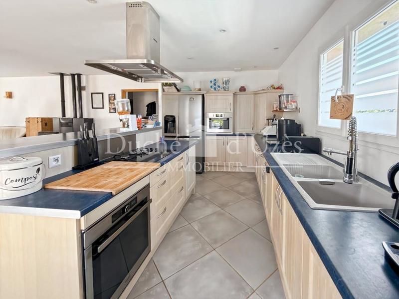 Maison - 145 m² - 5 pièces