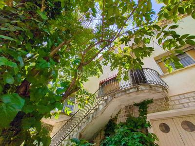 Maison - 157 m² - 7 pièces